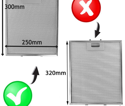 Universal Cooker Hood Metal Mesh Grease Filter for Kitchen Extractor Fan Vent (Pack of 3 Filters, Silver, 300 X 250 Mm)
