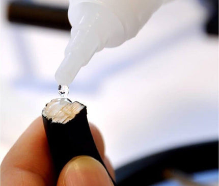 Akfix 705 Quick Adhesive Mdf Kit: High-Strength Multi-Surface Bonding Solution 200ml + 50gr